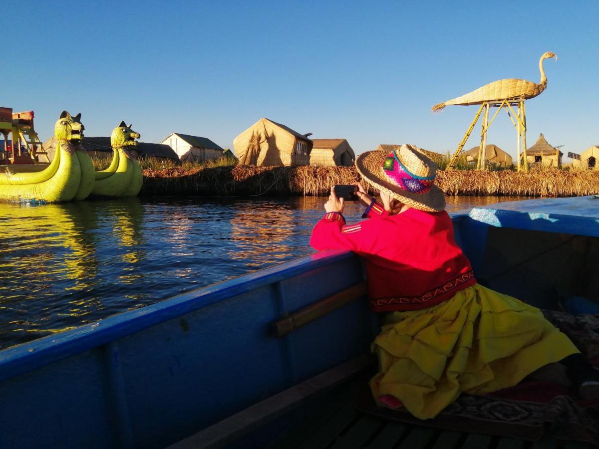 Urosfood & Titiqaqa Lodge Dış mekan fotoğraf